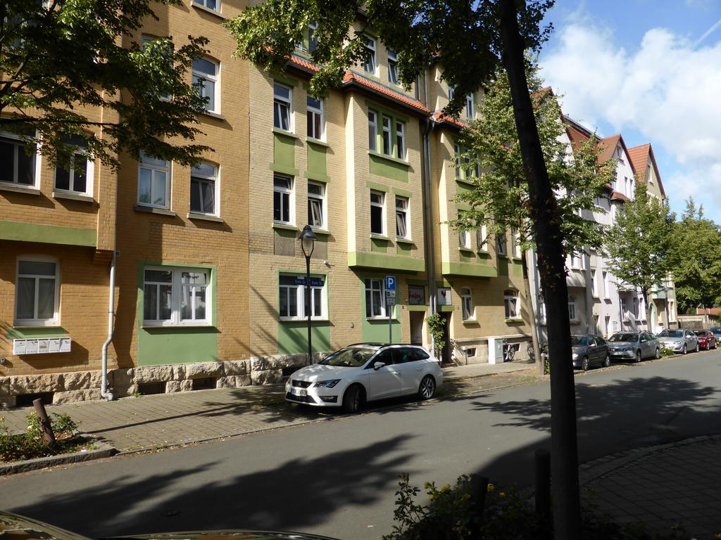 Ferienwohnung Friedrich Schiller, 2 Schlafzimmer, Balkon,Kostenloses Wifi, Naehe Zentrum, Jena Exterior photo